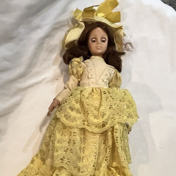 Vintage 1963 Eegee Brunette 15" Doll in Lace Dress Rooted Hair Sleepy Eyes Bride - Picture 1 of 12